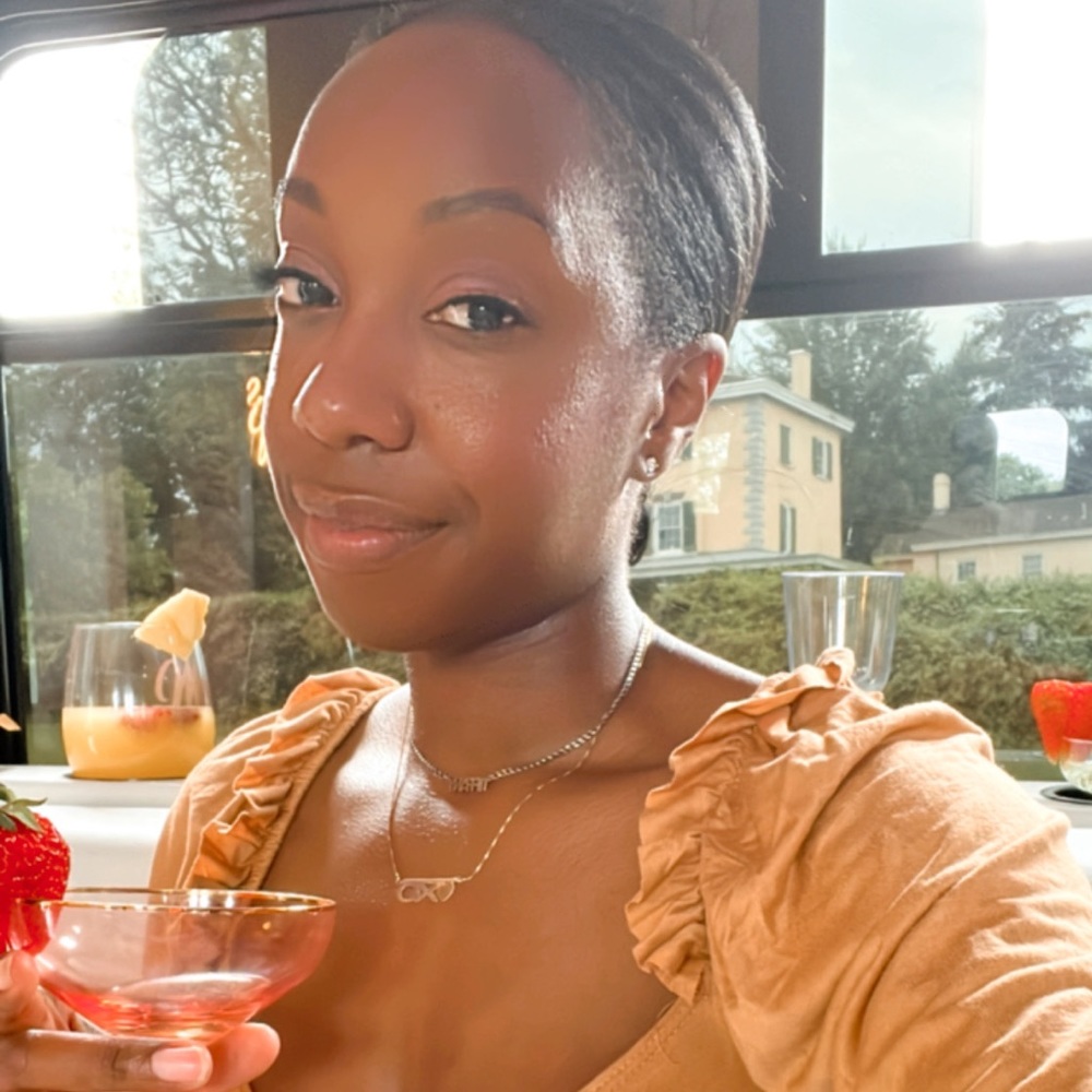 Meet your Posher, Tiffany